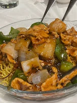 Fried Noodle with Chicken in Black Bean Sauce